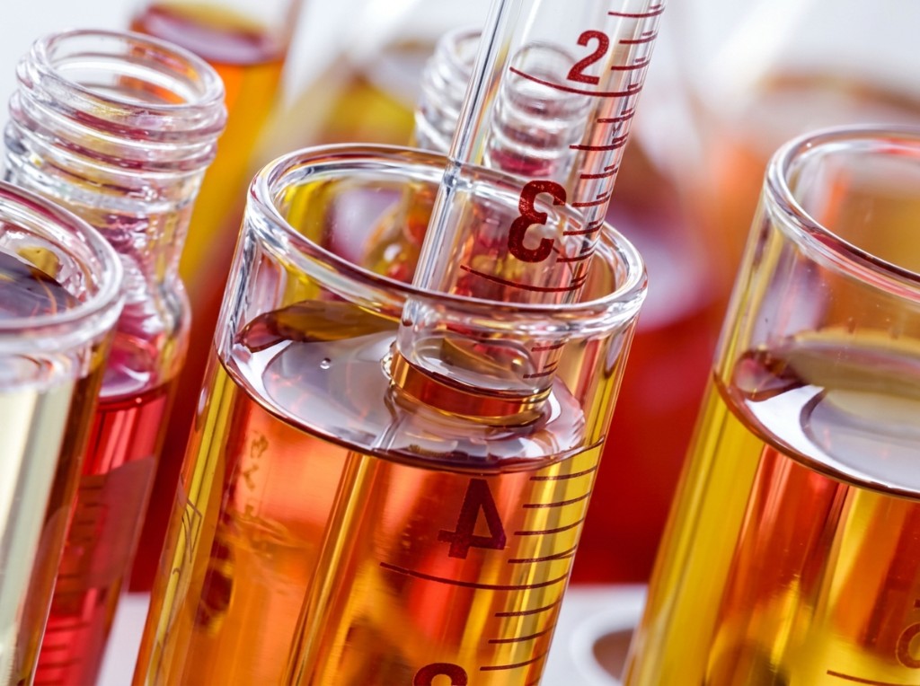 Commercial Grade Light Base Oil